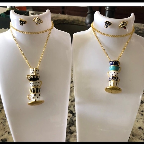 Gorgeous blue and white enamel coated tea cup set - Picture 6 of 12